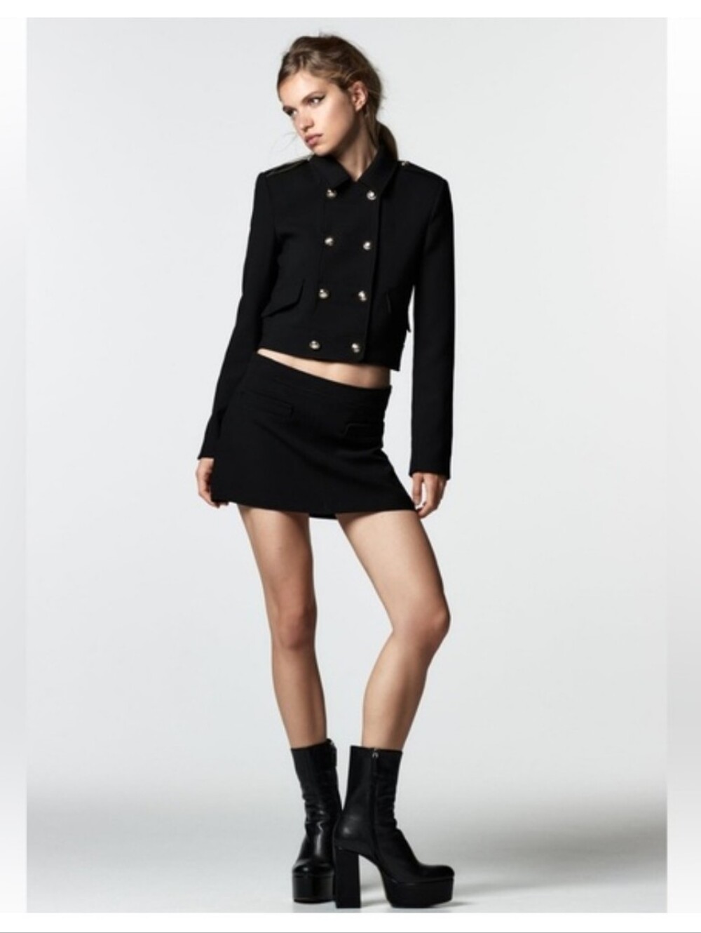 Zara Black Cropped Blazer NWT